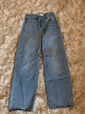 Aritzia Denim Forum Jeans High-Rise thumbnail 1