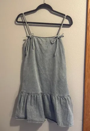 Le Lis Dress Jean Bows thumbnail 1
