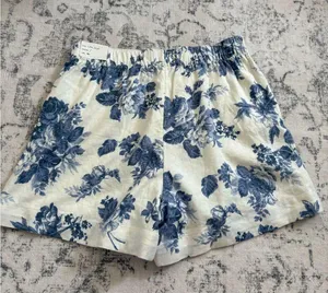 Abercrombie & Fitch Linen Blend Pull On Shorts Blue Floral NWT Size Medium Beach thumbnail 5