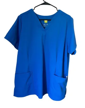 Wonder Wink Thrive Women's Modern Fit Scrub Top thumbnail 1