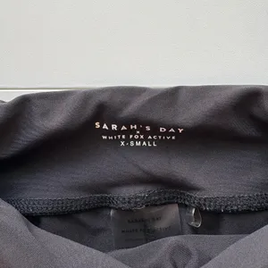 Sarah's Day x White Fox Active Blackout Leggings •‎ X Small thumbnail 11
