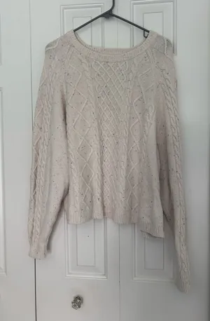 Old Navy White Cable Knit Sweater thumbnail 1