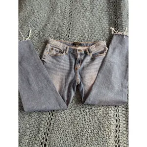 Banana Republic Girlfriend Jeans Medium Wash Blue Raw Hem Denim 28/6 thumbnail 5