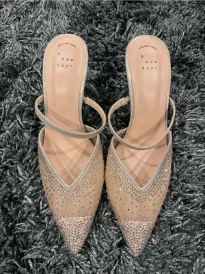 🌸Women’S Sonia Gold And Rhinestone Heels Size 9🌸 thumbnail 4