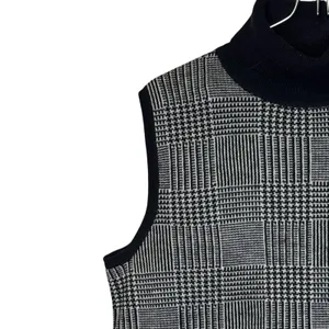 Pendleton Women's Sweater Vest Merino Wool Turtleneck‎ Houndstooth Plaid Medium thumbnail 3