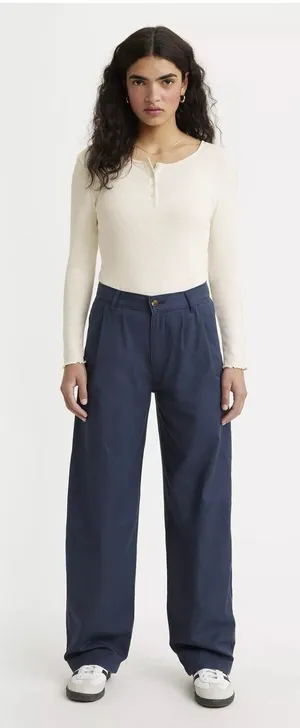 Levi's High Rise Pleated Baggy Trousers thumbnail 1