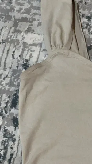 Abercrombie & fitch tank top thumbnail 2