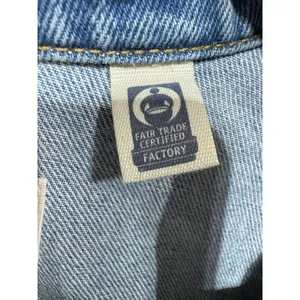 Universal Threads XL Blue Denim Jacket Womens Classic Casual‎ Jean Trucker thumbnail 4