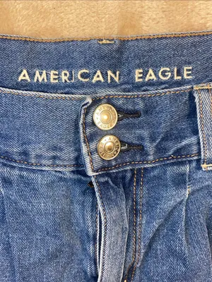 American Eagle Outfitters Blue Denim High-Waist Frayed Shorts thumbnail 2