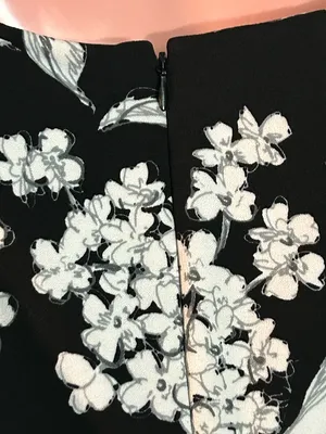 Calvin Klein Women’s Black & White Floral Print Dress SZ 8 NWT thumbnail 9