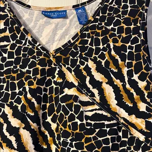NWT Karen Scott Sport Zebra and Giraffe Print Tank Top - Black Tan XL thumbnail 4