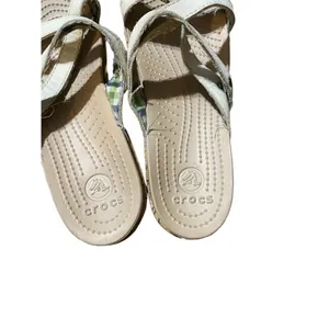 Crocs‎ Leigh Cork Beige Wedge sandals Leather Straps Womens thumbnail 4