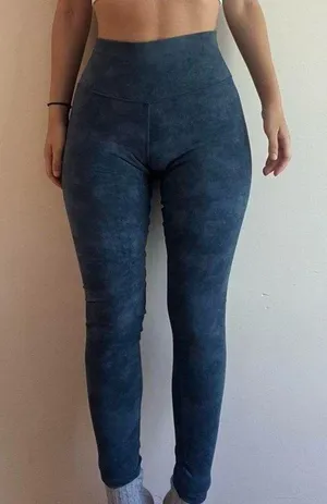Alo leggings blue thumbnail 1