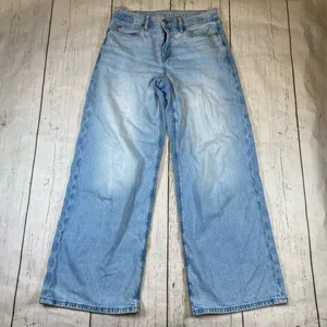 American Eagle Low Rise Ultra Wide Leg Strigid Jeans thumbnail 3