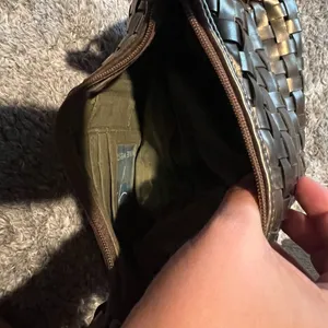 Nine West gold‎ shoulder bag thumbnail 7