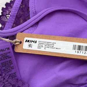 Skims Fits Everybody Lace Triangle Bralette Ultra Violet Multi Size XL thumbnail 6