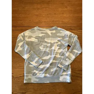 Camo Vintage Women’s Blue/White Camo Crew Neck Lightweight Pullover S thumbnail 4