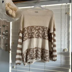 Source Unknown Cream Brown Leopard Stripe Knit Sweater Size S thumbnail 4