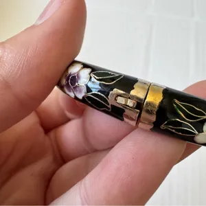 Vintage Cloisonné Black Floral Bangle Bracelet Womens Estate Jewelry Boho thumbnail 5