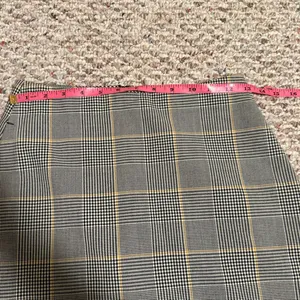Wilfred by Aritzia Renee Plaid Pocket Mini Skirt in Cairo Gold- Size 2 thumbnail 7