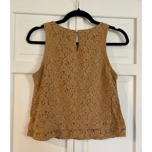 Banana republic x mad men shimmer lace cropped top xs thumbnail 6