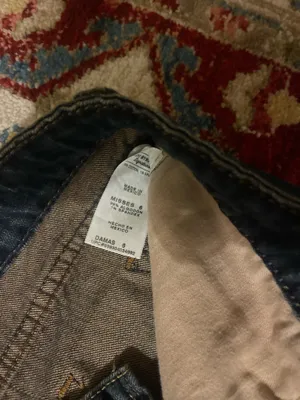 Levi’s Jean Shorts thumbnail 3