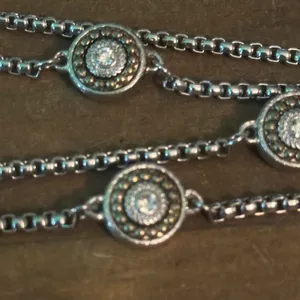 Long stationed rhinestone discs box chain necklace Silver thumbnail 3
