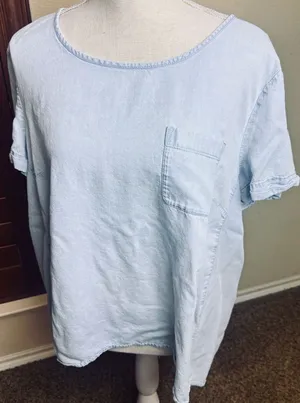 J. Jill Womens Denim Shirt sz‎ XL Chambray Tencel Lyocell Short Sleeve Top thumbnail 1