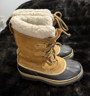 Sorel Womens Caribou Waterproof Snow Boots Buff Tan lace Up Size 7 Nubuck Rubber thumbnail 1