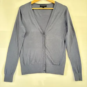 Banana Republic‎ Womens Dusty Blue V-Neck Button Front Cardigan Sweater Size M thumbnail 1