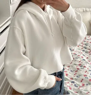 Aritzia TNA Cozy Fleece Boyfriend Cropped Hoodie thumbnail 1