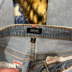 True Religion Women's 27 Blue Jeans thumbnail 3