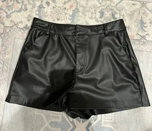 Leather Shorts Black thumbnail 1