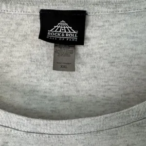 Rock & Roll Hall of Fame Graphic Tee Music‎ Lives Peace Sign XXL thumbnail 8