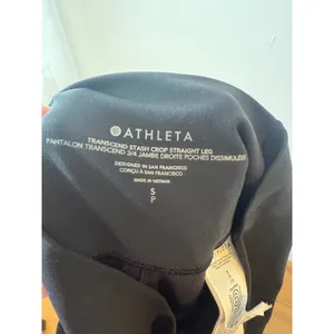 Athleta Transcend Stash Crop Straight Leg Black Yoga Pants Small Pockets thumbnail 5