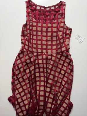 NWT Dressbarn Fit & Flare Overlay Lined Dress, Red/Beige, Size 16 thumbnail 1
