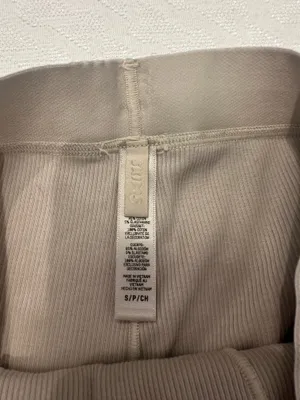 SKIMS Ribbed Boxer Shorts thumbnail 3