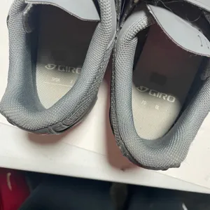 Giro Rev W Cycling Shoes Womens‎ 10.5 Grey Good Sporty Indoor Road SPD Cleats thumbnail 2