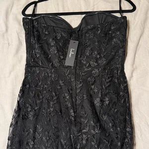 Lulus Romantic Beauty Black Floral Embroidered Strapless Maxi Dress C26‎ thumbnail 8