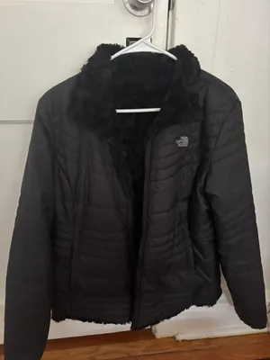NorthFace Girls Reversible Puffer thumbnail 1