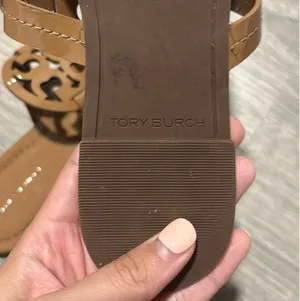 Tory Burch Sandals thumbnail 8