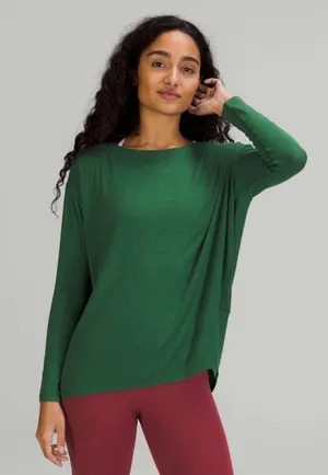 New With Tags Lululemon Back in Action Ribbed Ling Sleeve Shirt Sz 8 thumbnail 1