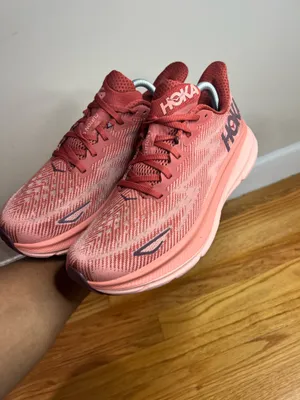 Hoka One One Clifton 9 “Pink” 1127896 RERT Size 10.5W B NO BOX thumbnail 15