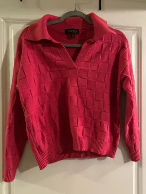 Truth by republic red sweater Size M thumbnail 1
