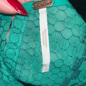 Free People‎ Green Lace Eyelet Cutout Fit Flare Mini Dress Women's Size 8 NWOT thumbnail 3
