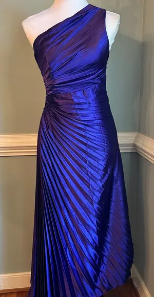 One-Shoulder Pleated Evening Gown in purple size 4 thumbnail 1
