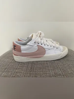 Nike Women's Blazer Low '77 Jumbo "White Pink Oxford" thumbnail 8