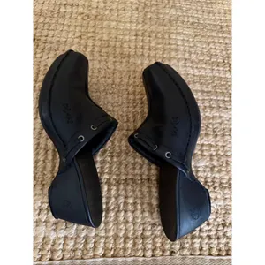 Timberland Women’s Black Leather Slip On Mules Size 7.5 Comfort Shoes thumbnail 6
