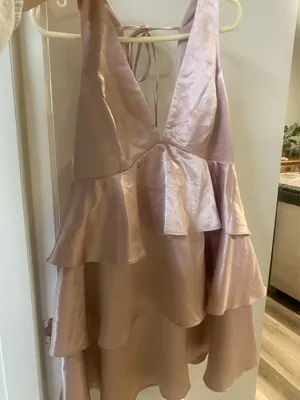 Pink satin dress Size L thumbnail 1