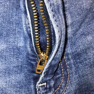 SIGNATURE LEVI STRAUSS 4/27 high rise denim shorts thumbnail 5